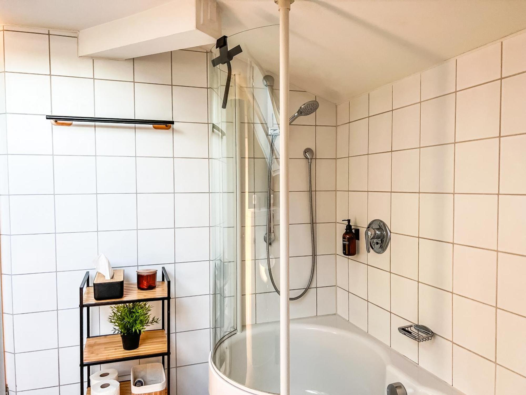 Loft-Wohnung Im Herzen Von Prien - 100M2 - Smarttv Ngoại thất bức ảnh